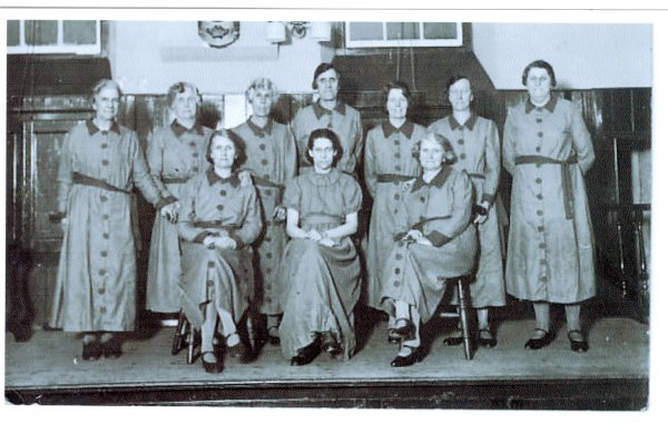 Crews Hole Womens Bright Hour