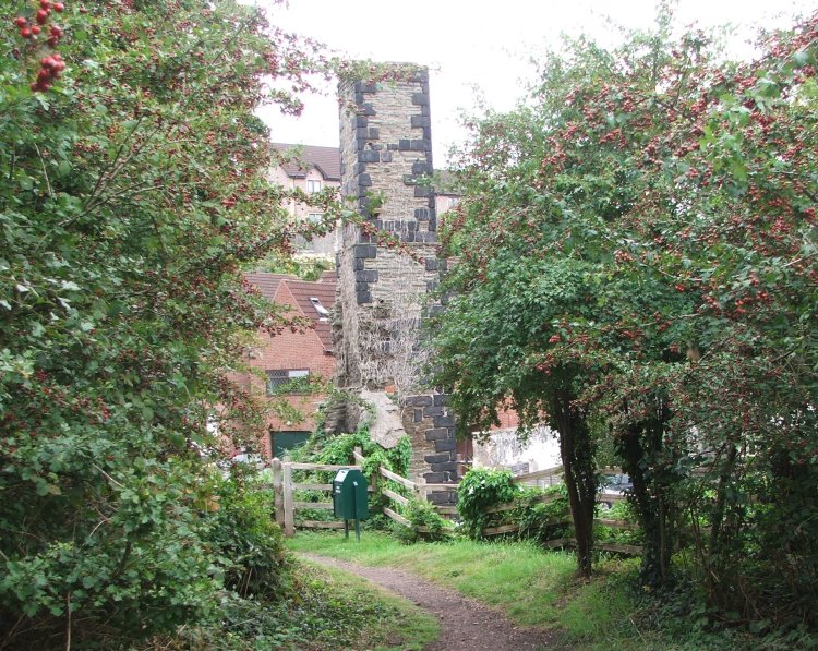 Lower Chimney 2007