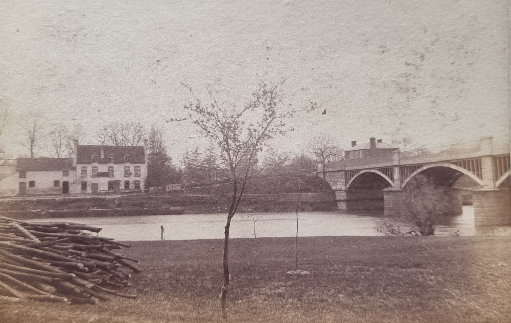 Haw Bridge and Pub 1890s